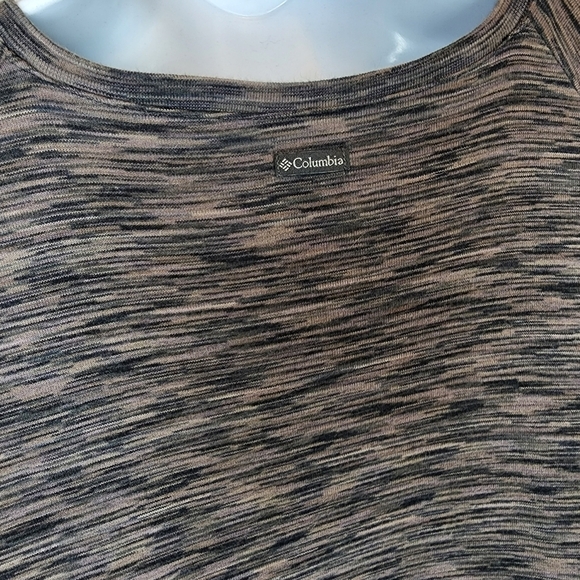 Columbia heathered taupe stretch short sleeve dress. Size small - Picture 4 of 16